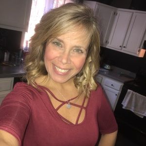 Meet your Posher, Carol